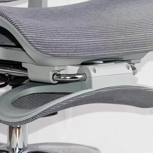 ЕРГОНОМИЧЕН СТОЛ MATRAX СИВ